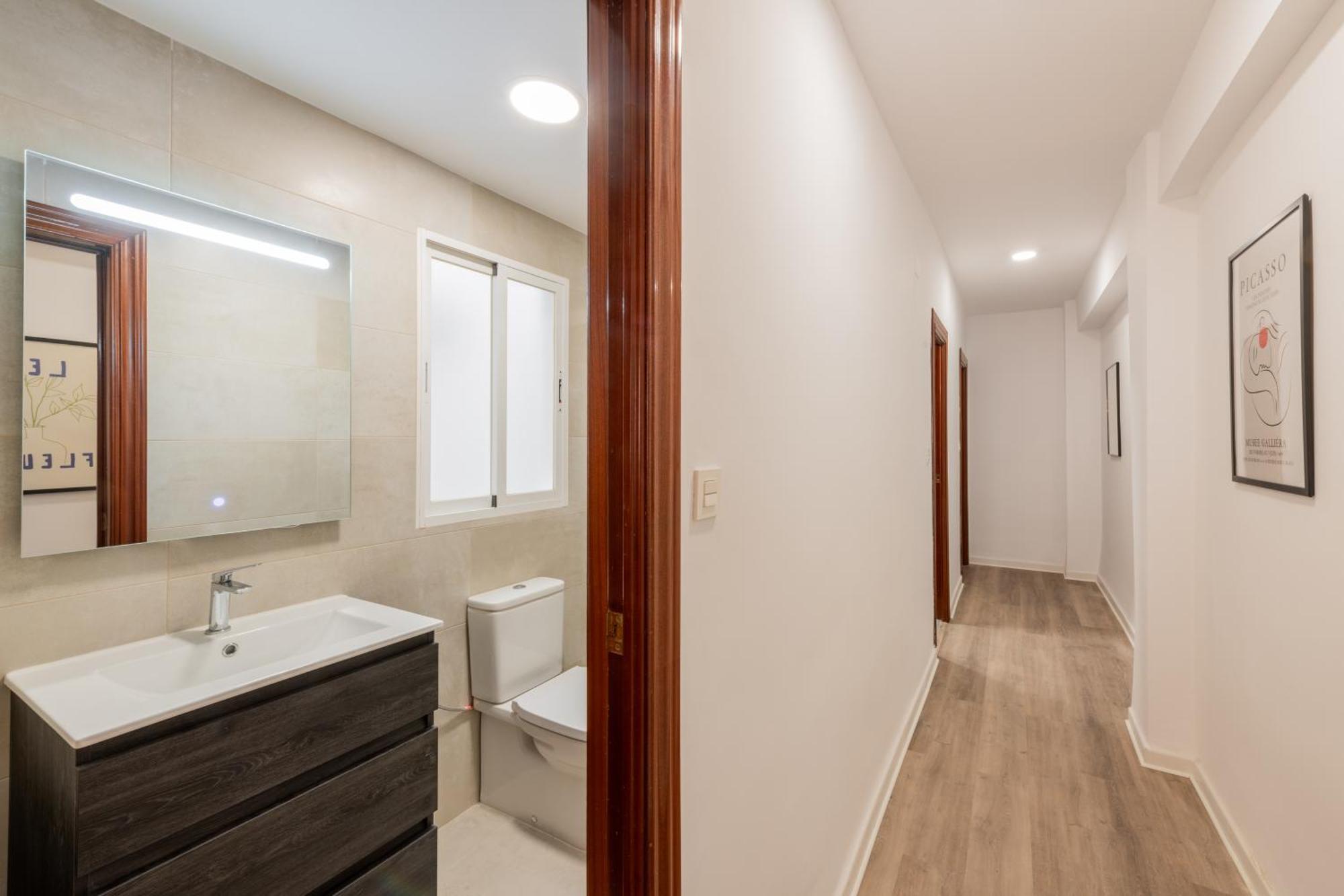 Apartament Refugio En Granada Junto A Estacion De Tren Zewnętrze zdjęcie
