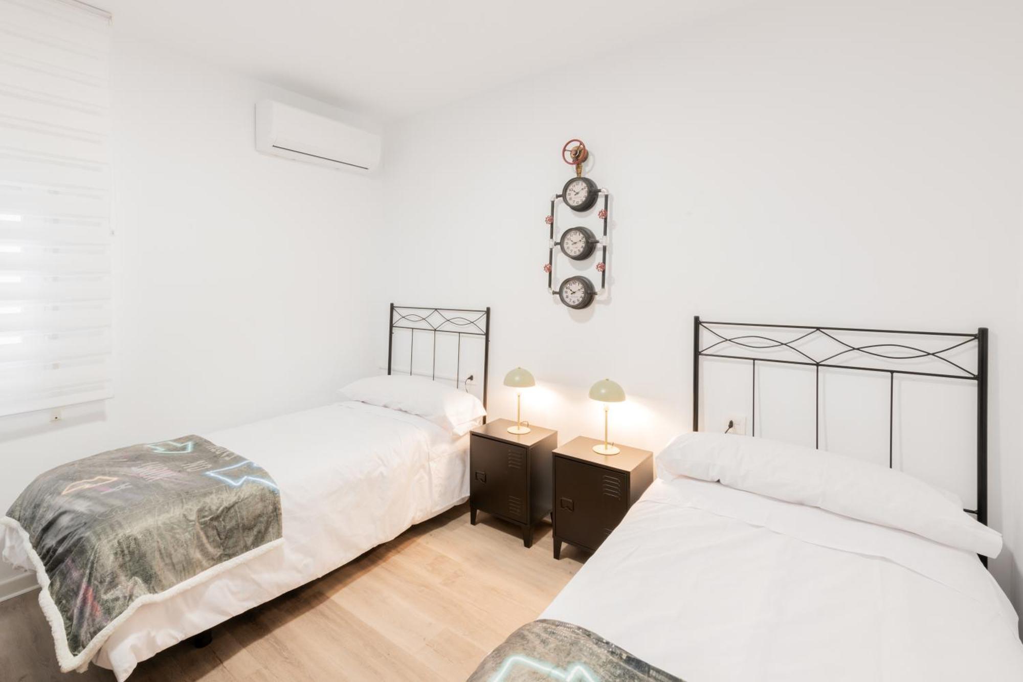 Apartament Refugio En Granada Junto A Estacion De Tren Zewnętrze zdjęcie