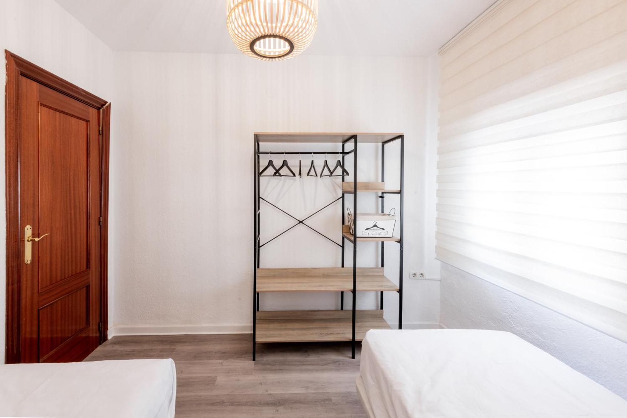 Apartament Refugio En Granada Junto A Estacion De Tren Zewnętrze zdjęcie